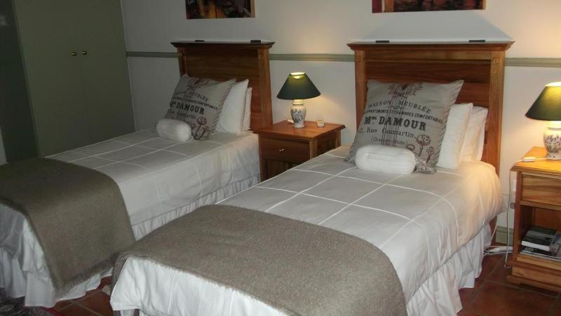 Housemartin Lodge & Self Catering De Rust Exteriör bild