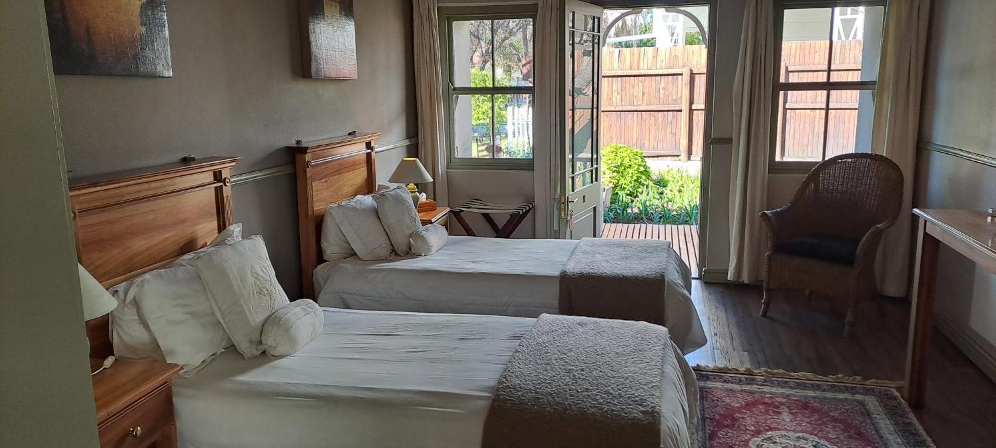 Housemartin Lodge & Self Catering De Rust Exteriör bild